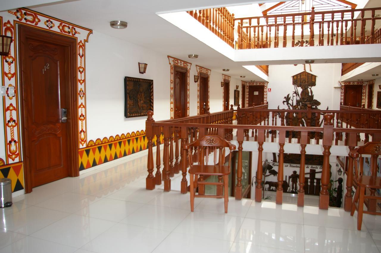 Hotel Misional Santa Cruz de La Sierra Kültér fotó
